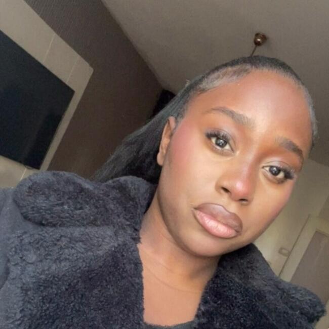 Babysitter in Brussels: Laurence nzepondo