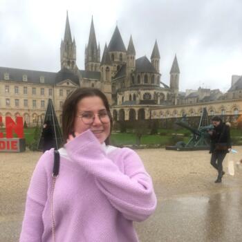 Babysitter Saint-Pierre-sur-Dives: Flavie