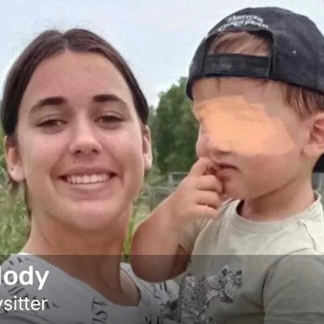 Babysitter in Miremont: Melody