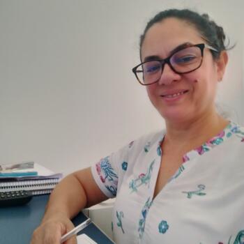 Babysitter Bragança Paulista: Andreia