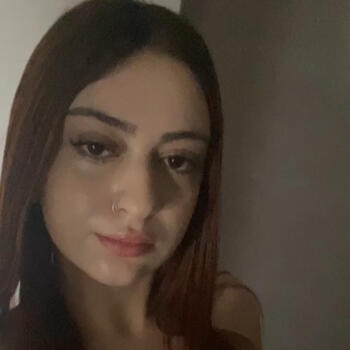 Babysitter em Quelfes: Bianca