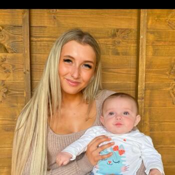 Babysitter in Ely: Olivia