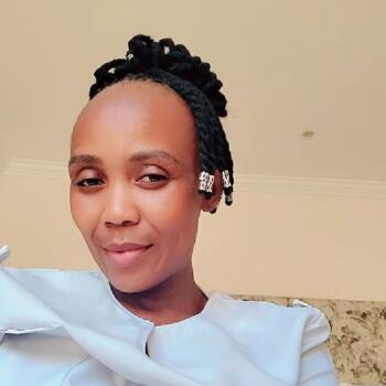Babysitter in Kempton Park: Zanele