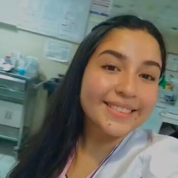Baby-sitter in Padre Hurtado: Karina