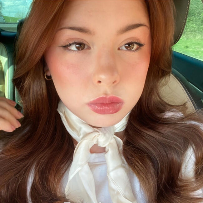 Babysitter in Lille: Luna