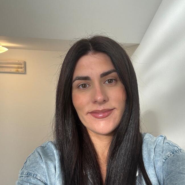 Babysitting job in Zagreb: Tea