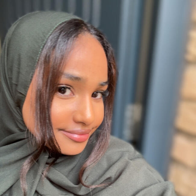 Babysitter in Londres: Shahad