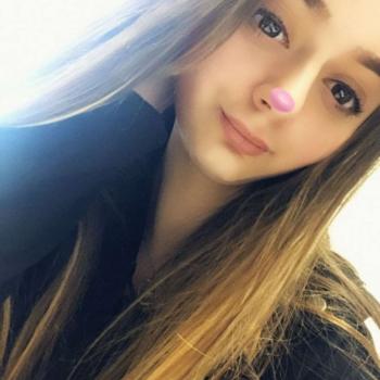 Babysitter in Manchester: Charlotte