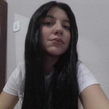 Babá em Ponta Grossa: Maria Eduarda
