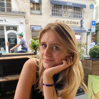 Babysitter Brasschaat: Elena Verstraete