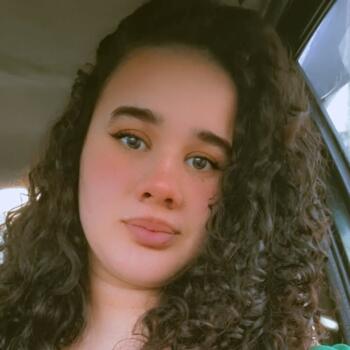 Babysitter Guarulhos: Stefany