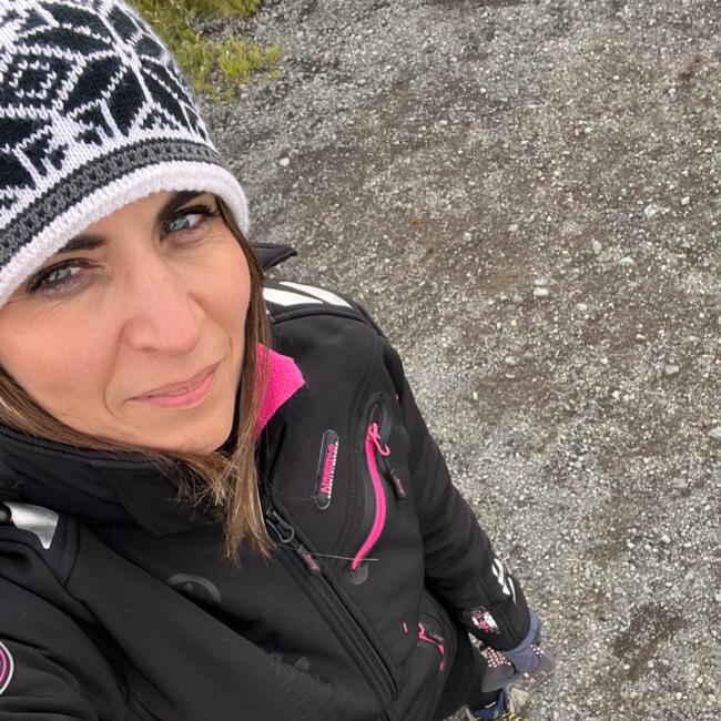 Babysitting job in Alzira: Mer