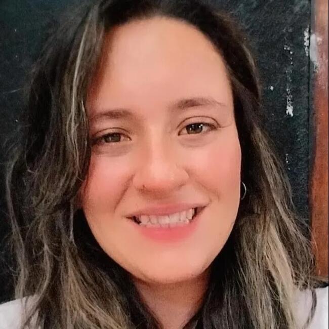 Niñera en Barrio Hipódromo: Lorena