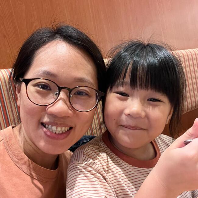 Babysitting job in Singapore: Jin