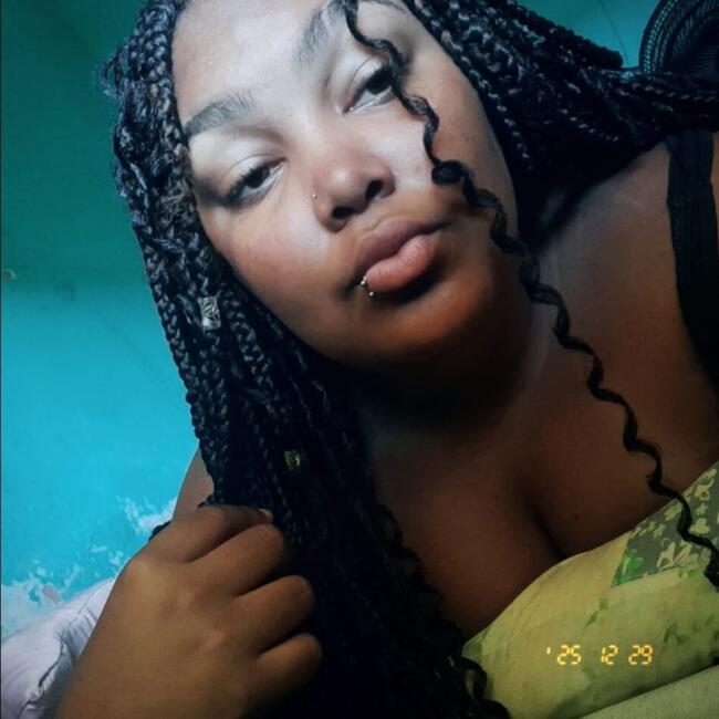 Babysitter in Macaé: Kethelly