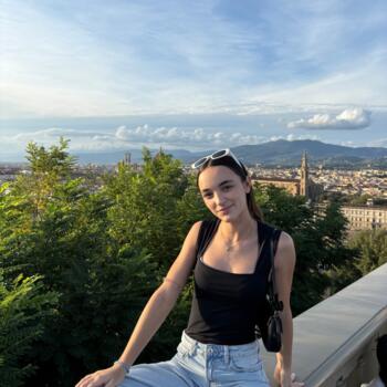 Babysitter in Madrid: Lucia