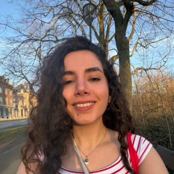 Babysitter in Etterbeek: Hanieh