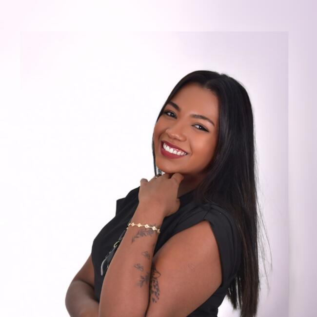 Babá em Salvador: Leticia