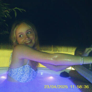 Babysitter in Royal Leamington Spa: Caitlin
