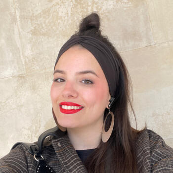 Canguro en Erandio: Adriana