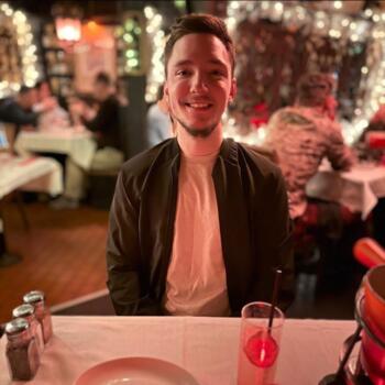 Babysitting job in Schaumburg: babysitting job Joe