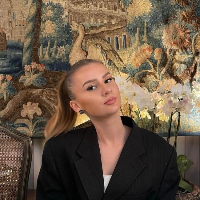 Babysitter in Pertuis: Sarah