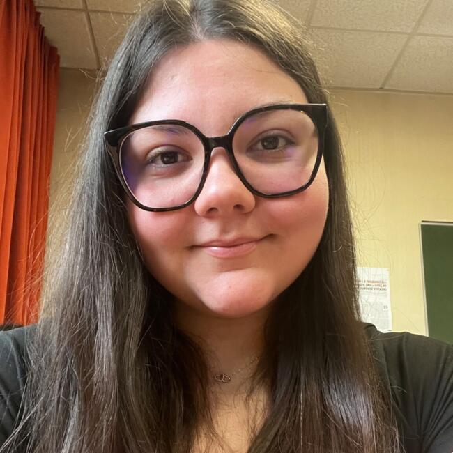 Babysitter in Courbevoie: Amelia