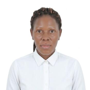 Babysitter in Al Wakrah: Rose