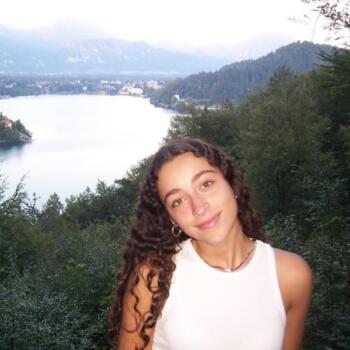 Babysitter in Lisbon: Margarida