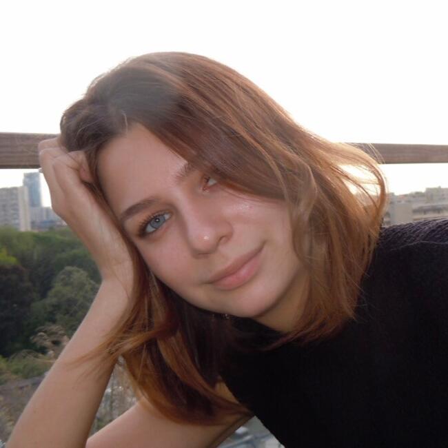 Babysitter in Warsaw: Mary