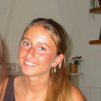 Babysitter Cascais: Mariana