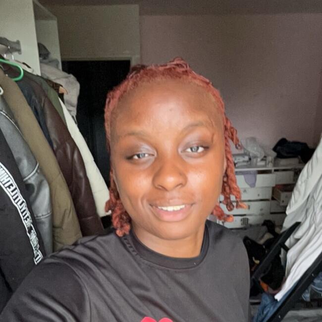 Babysitter in Chelles: Precious