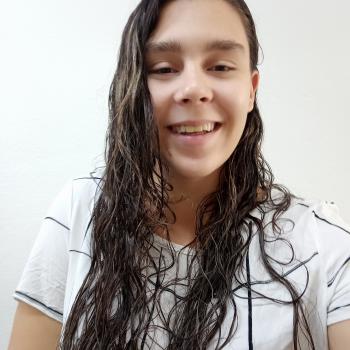 Babysitting Jobs in Uberlândia: babysitting job Izabela