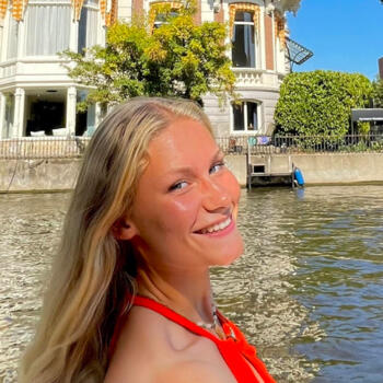 Baby-sitter in Rennes: Marie