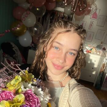 Varuška v Ljubljana: Lara