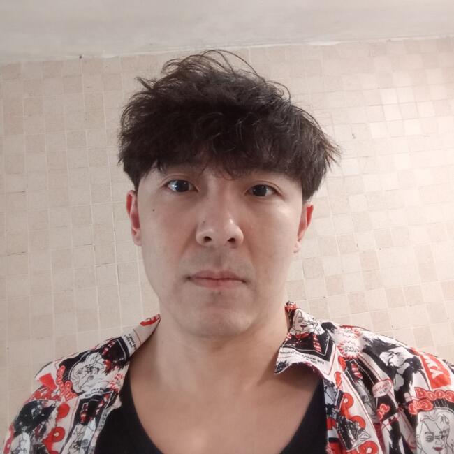 Babysitting job in Shau Kei Wan: Min