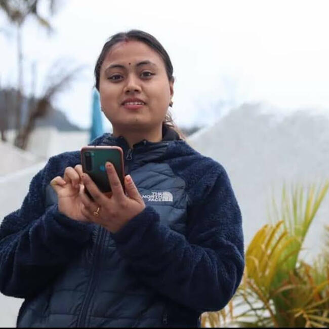 Babysitting job in London: Roshani