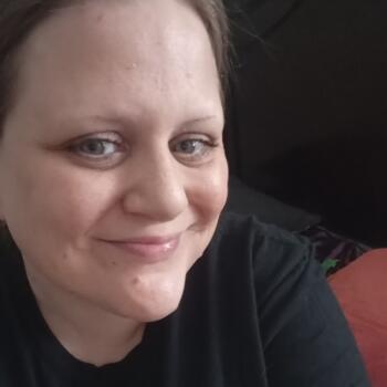 Babysitter in Mentor: Elise