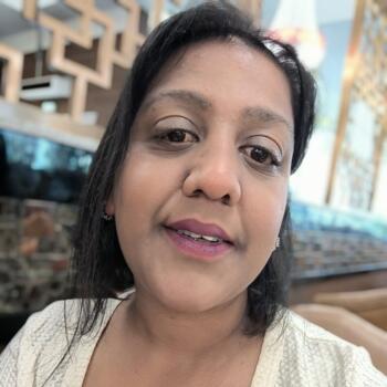 Nanny in Cergy: Deepsika