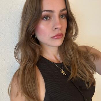 Babysitter in Wien: Andrea