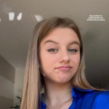Babysitter in Quetigny: Camille