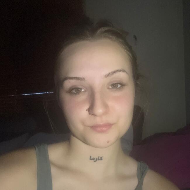Babysitter in Arganda: Claudia