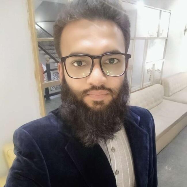 Babysitter in Karachi: Waqar