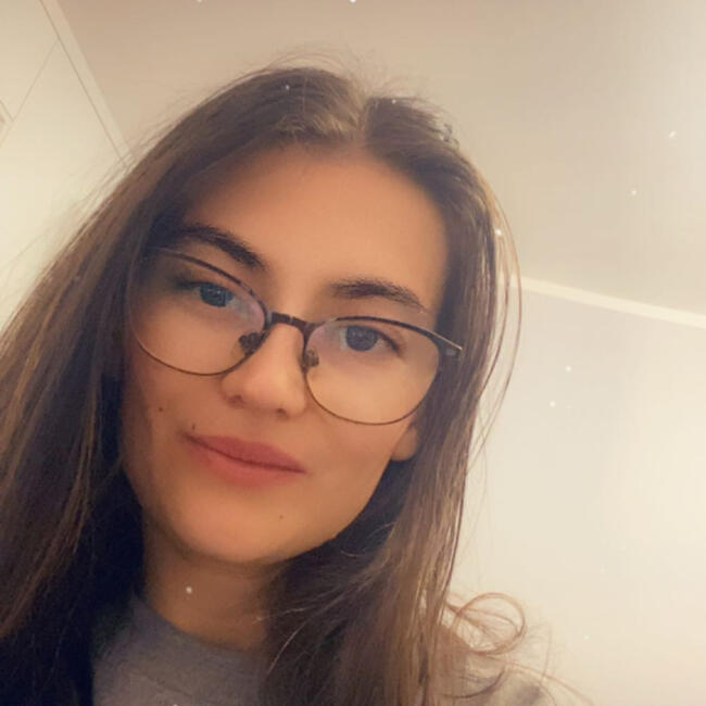 Babysitter in Brasov: Teodora