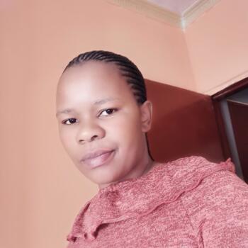 Babysitter in Greytown: Phindile