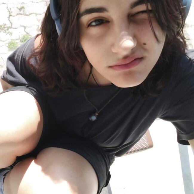 Babysitter in Imperia: Micaela