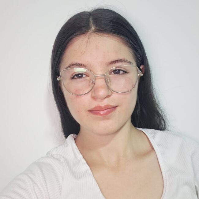Babysitter in Duitama: Viviana