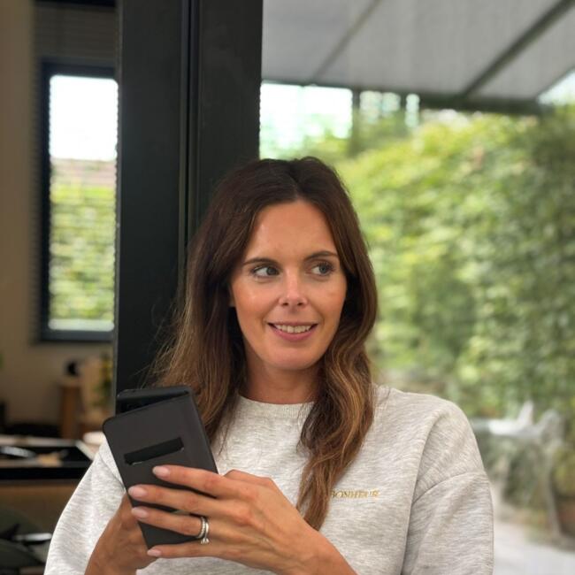 Babysitting job in Parwijs: Eveline