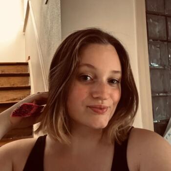 Babysitter in Izegem: Amber