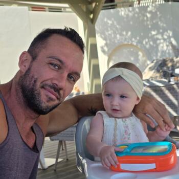 Babysitting job in Limenas Hersonissou: babysitting job Sofia